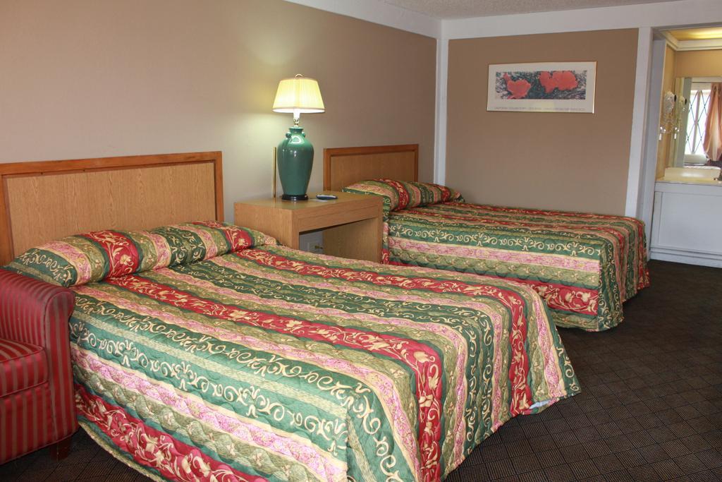 Knights Inn Indianapolis Szoba fotó